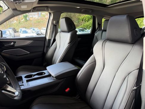New 2026 Acura MDX SH-AWD image 15