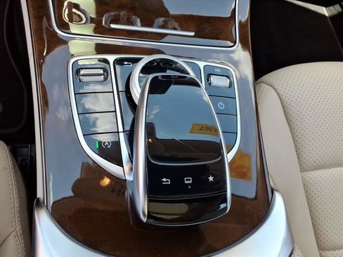 Used 2016 Mercedes-Benz C 300 Sedan image 19