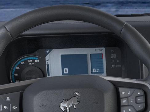 New 2025 Ford Bronco Outer Banks w/ Sasquatch Package image 13