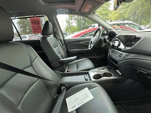 Used 2022 Honda Pilot Special Edition image 6