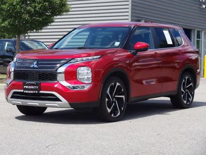 Used 2024 Mitsubishi Outlander SE