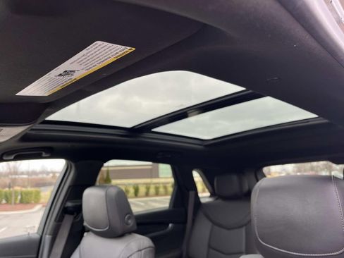 Used 2023 Cadillac XT5 Premium Luxury image 28