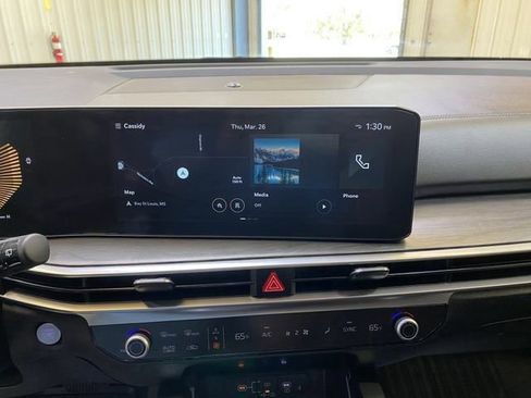 Used 2024 Kia Sorento X-Line EX image 40