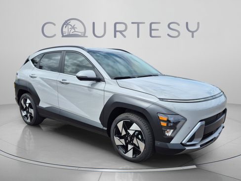 New 2026 Hyundai Kona Limited FWD image 7