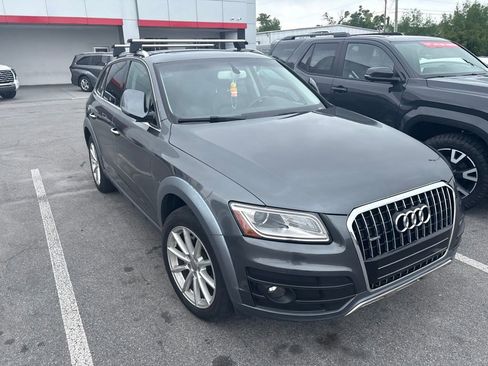 Used 2017 Audi Q5 2.0T Premium Plus w/ Technology Package AWD/4WD image 7