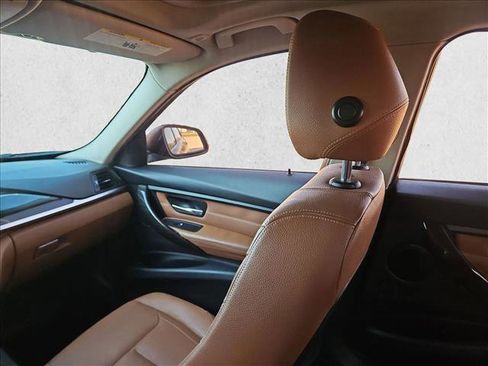 Used 2014 BMW 328i Sedan RWD image 5