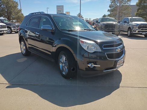 Used 2015 Chevrolet Equinox LTZ image 10