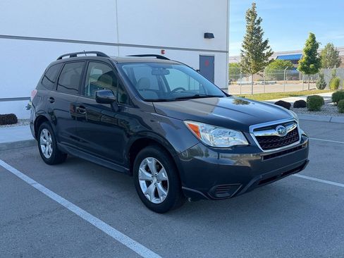 Used 2015 Subaru Forester 2.5i Premium AWD/4WD image 12