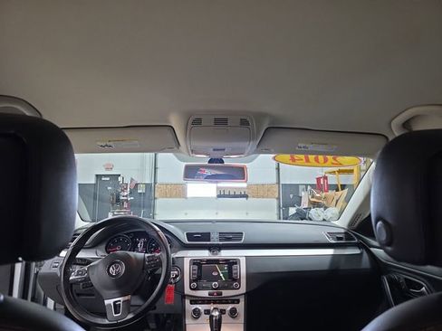 Used 2014 Volkswagen CC R-Line image 22