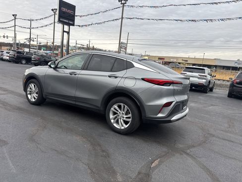 Used 2024 Buick Envista Preferred w/ Convenience I Package image 6