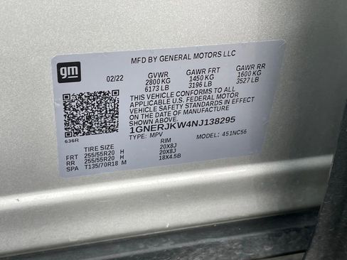 Used 2022 Chevrolet Traverse RS w/ LPO, Roadside Safety Package image 32