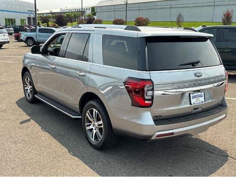 Used 2022 Ford Expedition Limited AWD/4WD image 14