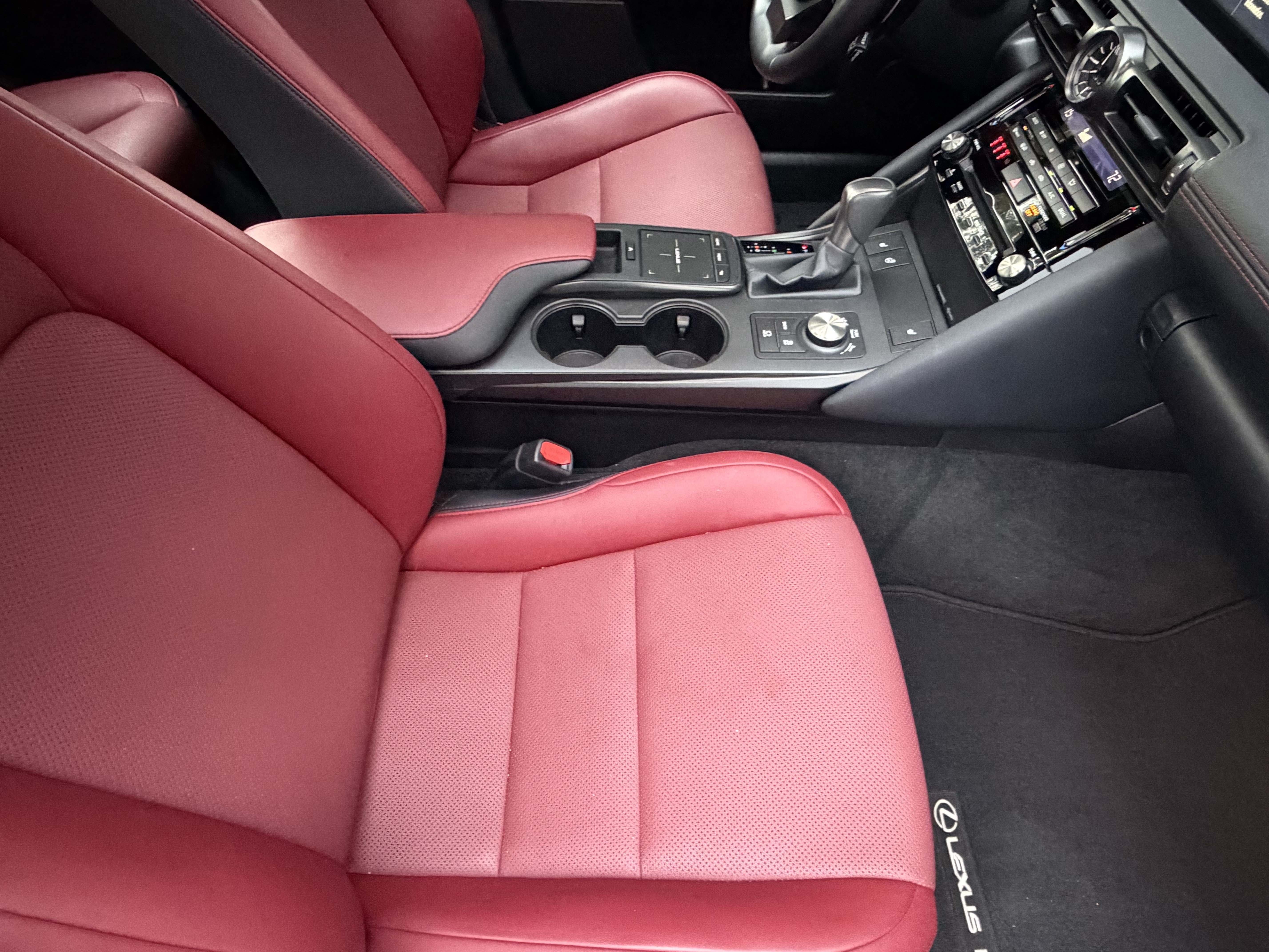 Used 2025 Lexus IS 350 F Sport RWD image 42