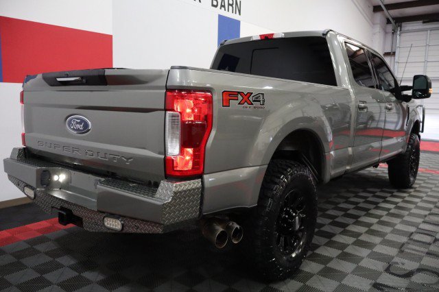 Used 2019 Ford F250 Lariat w/ Lariat Ultimate Package AWD/4WD image 29