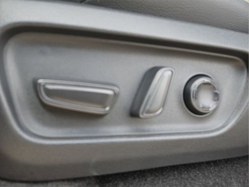 New 2025 Toyota 4Runner TRD Off-Road Premium image 17