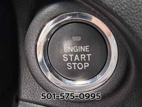 Used 2023 Subaru Ascent Limited AWD/4WD image 29