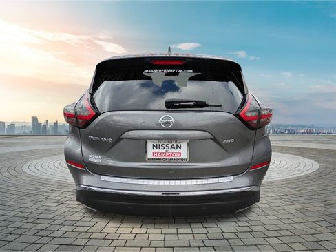 Certified 2021 Nissan Murano S image 6
