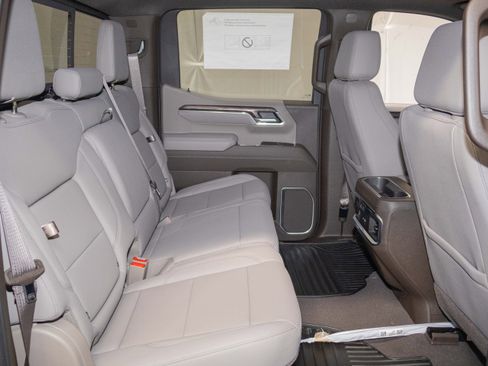 New 2026 Chevrolet Silverado 1500 LTZ w/ Technology Package image 9