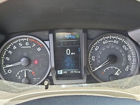 Certified 2023 Toyota Tacoma TRD Off-Road AWD/4WD image 13