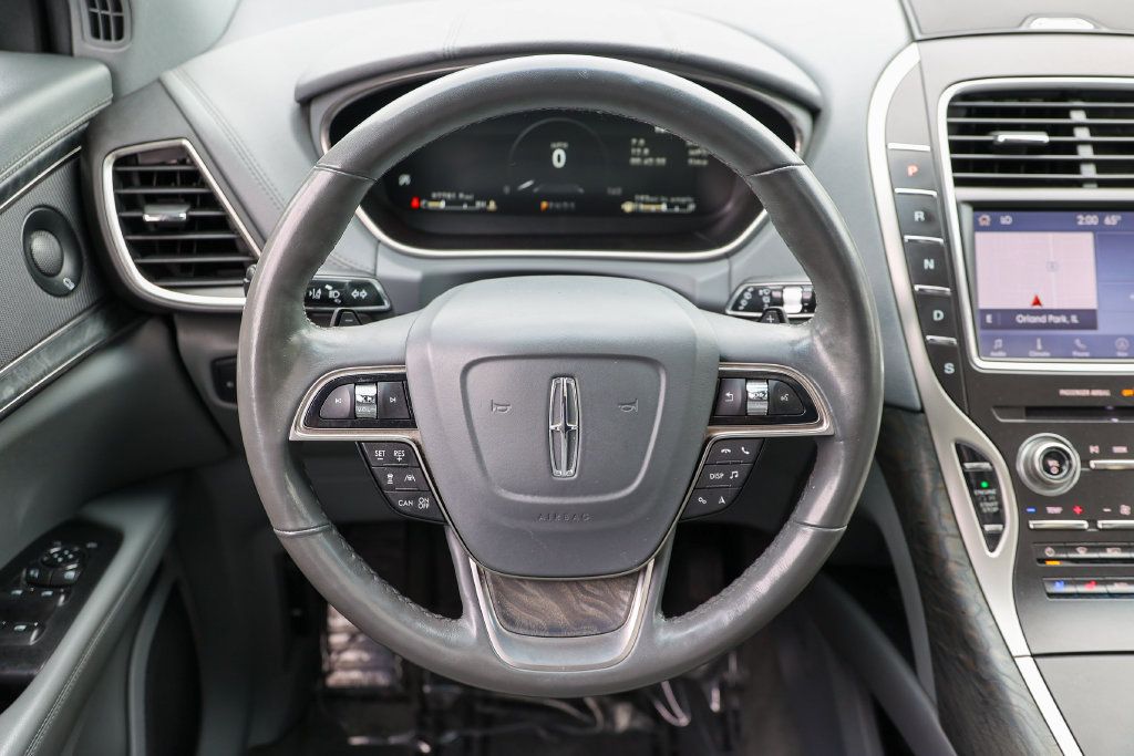Used 2019 Lincoln Nautilus Reserve AWD/4WD image 8