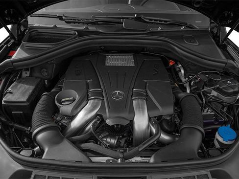 Used 2014 Mercedes-Benz GL 550 4MATIC image 14