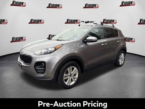 Used 2018 Kia Sportage LX w/ LX Popular Package image 1