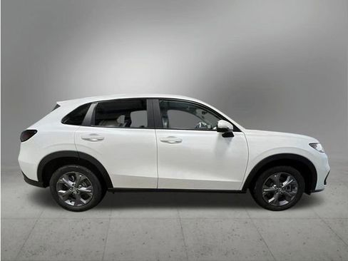 New 2026 Honda HR-V LX image 7