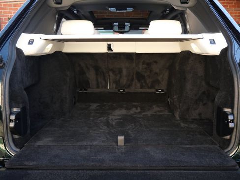 Used 2026 Rolls-Royce Cullinan AWD/4WD image 29