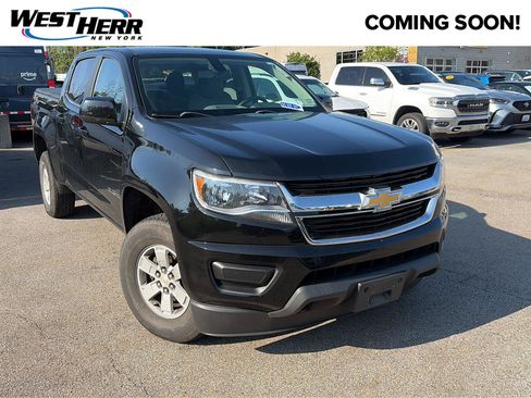 Used 2020 Chevrolet Colorado W/T w/ WT Convenience Package AWD/4WD image 1