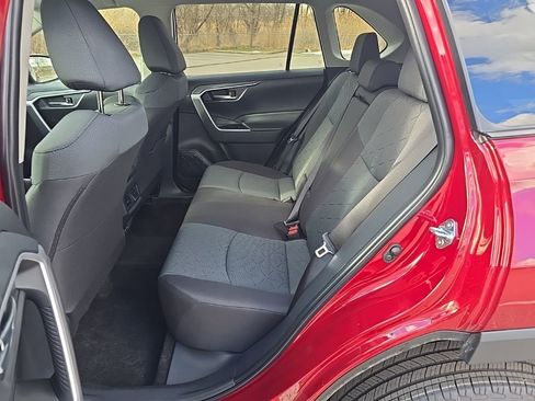 Certified 2025 Toyota RAV4 XLE image 22