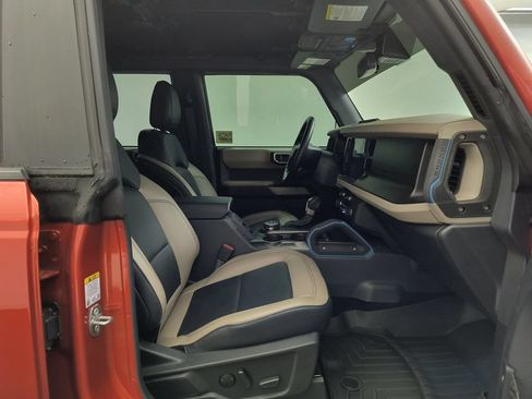 Used 2023 Ford Bronco Wildtrak AWD/4WD image 29