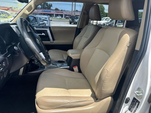 Used 2015 Toyota 4Runner SR5 Premium AWD/4WD image 11