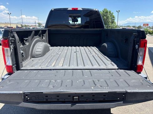 Used 2017 Ford F350 Lariat w/ Lariat Ultimate Package image 30