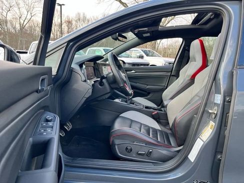 Used 2022 Volkswagen GTI Autobahn FWD image 15