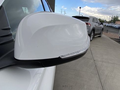 Used 2024 INFINITI QX50 Luxe image 10