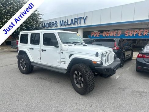 Used 2018 Jeep Wrangler Unlimited Sahara AWD/4WD image 1