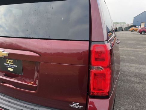 Used 2018 Chevrolet Tahoe LT w/ LT Signature Package image 19