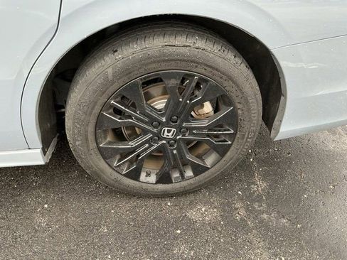 Used 2025 Honda Odyssey Sport-L image 14