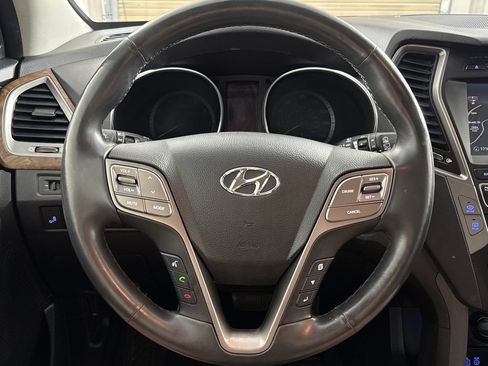 Used 2018 Hyundai Santa Fe Sport w/ Cargo Package FWD image 14