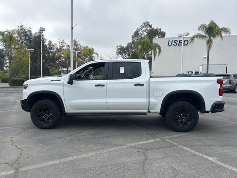 Used 2025 Chevrolet Silverado 1500 ZR2 AWD/4WD image 8