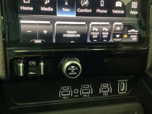 Used 2026 RAM 1500 Limited w/ Trailer Tow Group AWD/4WD image 36
