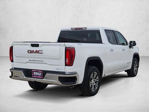 Certified 2025 GMC Sierra 1500 SLT AWD/4WD image 5