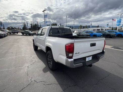 Used 2023 Toyota Tacoma SR5 image 7