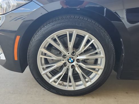 Used 2023 BMW 330i Sedan w/ Driving Assistance Package RWD image 7