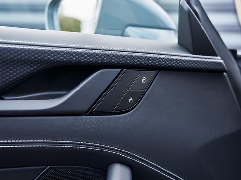 Used 2023 Porsche 911 GT3 w/ Chrono Package image 30