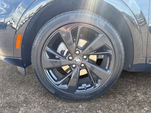 Used 2023 Buick Envision Essence w/ Sport Touring Package AWD/4WD image 14
