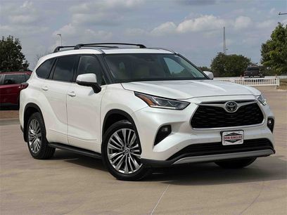Used 2021 Toyota Highlander Platinum
