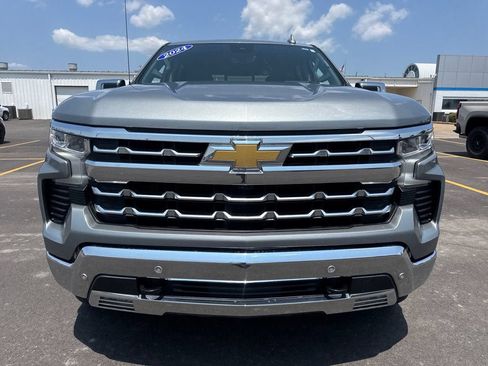 Used 2024 Chevrolet Silverado 1500 LTZ w/ Technology Package AWD/4WD image 10
