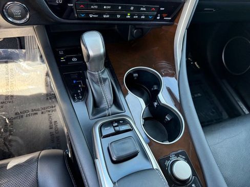 Used 2019 Lexus RX 350 AWD w/ Navigation Package image 26