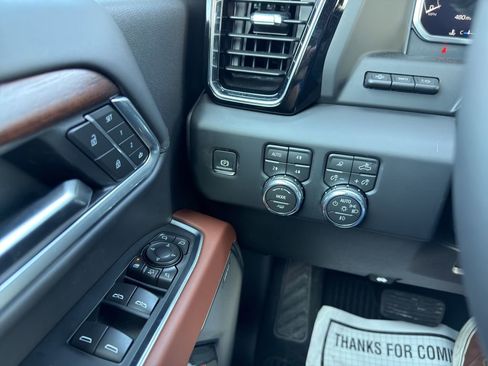 New 2026 GMC Sierra 2500 Denali Ultimate AWD/4WD image 22